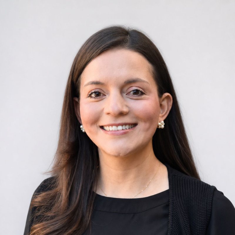 Maria Gracia Cevallos, Financial Planning Support